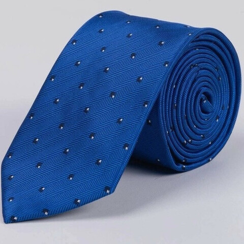Синий галстук в полоску напрокат с двухцветным узором для мужского костюма
