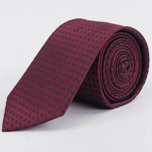 Аренда бордового галстука в мелкую фактурную клетку для мужского костюма
