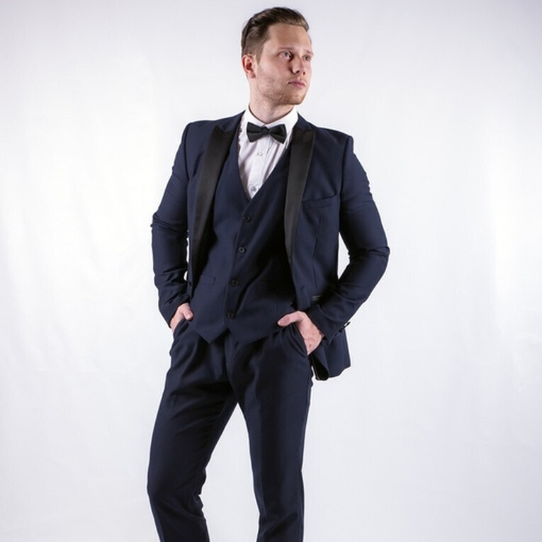 Аренда мужского костюма - BLACK TIE OPTIONAL