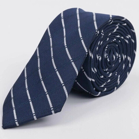 Аренда темно-синего галстука в разноцветную крупную клетку для мужских костюмов