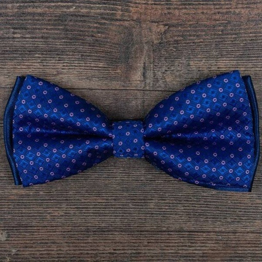 Прокат бабочки синего цвета в клетку с фиолетовым узором для мужского костюма