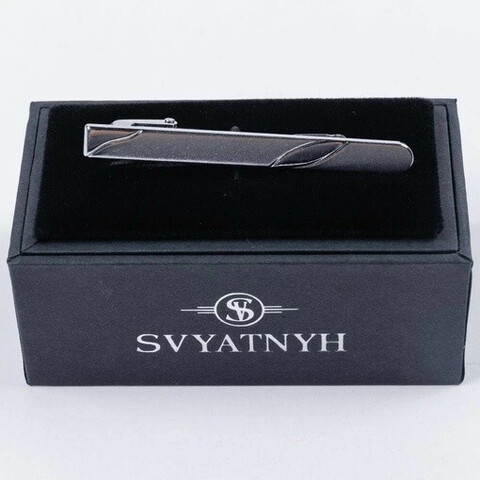 Прокат зажима с гравировкой для мужских костюмов