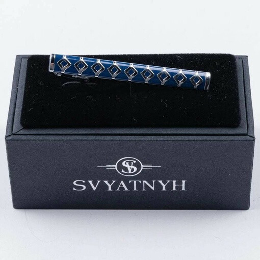 Аренда зажима с гравировкой и вставкой синего цвета для мужских костюмов